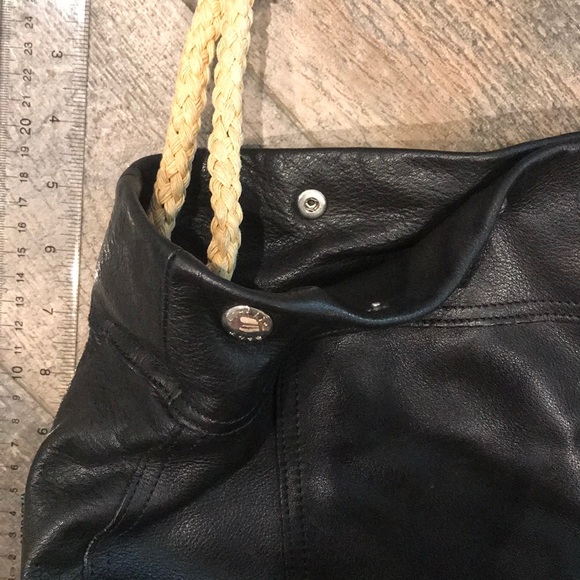 Cynthia Hart leather purse - Picture 2 of 3